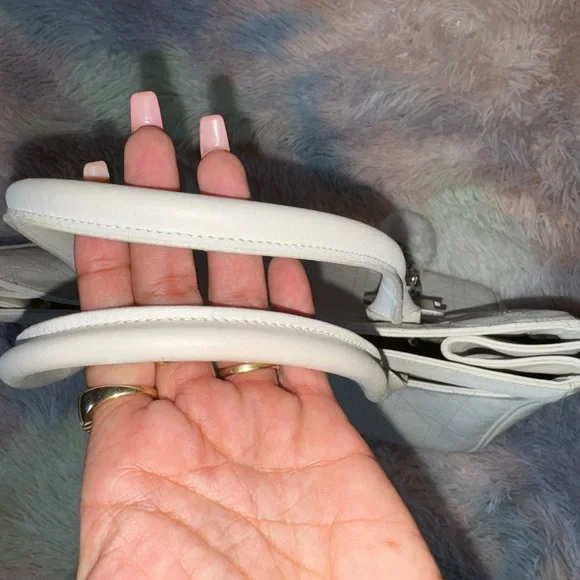 Dior White Tote Bag - Picture 5 of 13